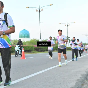 Runner Photo 6070379