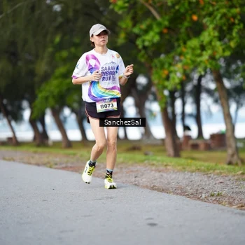 Runner Photo 6070392