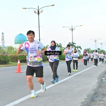 Runner Photo 6070398