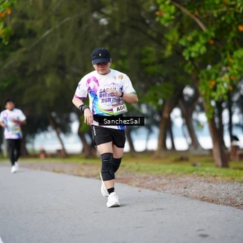 Runner Photo 6070401