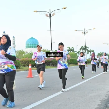 Runner Photo 6070411