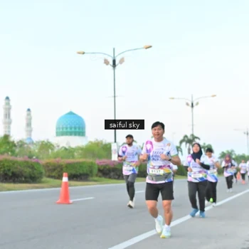 Runner Photo 6070417