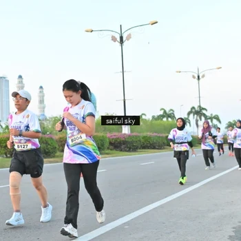 Runner Photo 6070423