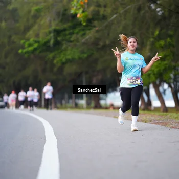 Runner Photo 6070441