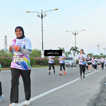 Runner Photo 6070459