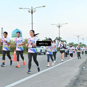 Runner Photo 6070463