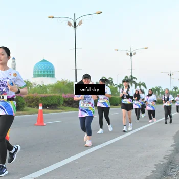 Runner Photo 6070478