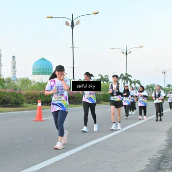 Runner Photo 6070480