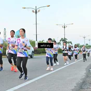 Runner Photo 6070483