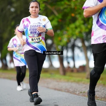 Runner Photo 6070487