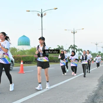 Runner Photo 6070495