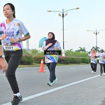 Runner Photo 6070519