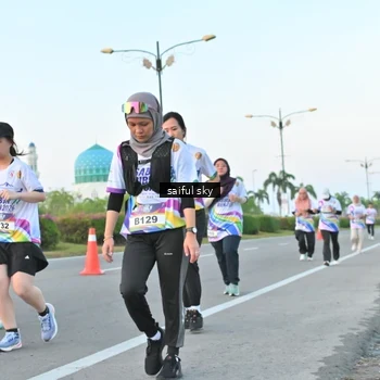 Runner Photo 6070520