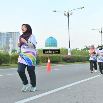 Runner Photo 6070530