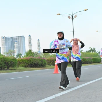 Runner Photo 6070544