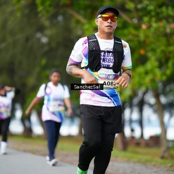Runner Photo 6070599