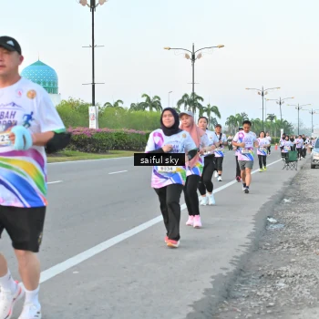 Runner Photo 6070638