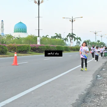 Runner Photo 6070674
