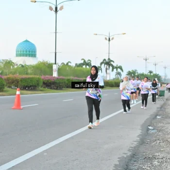 Runner Photo 6070713
