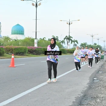 Runner Photo 6070715