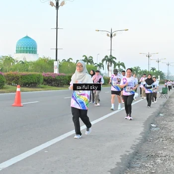 Runner Photo 6070738