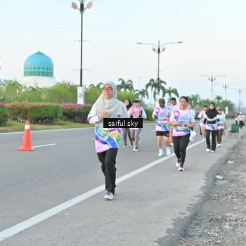 Runner Photo 6070740