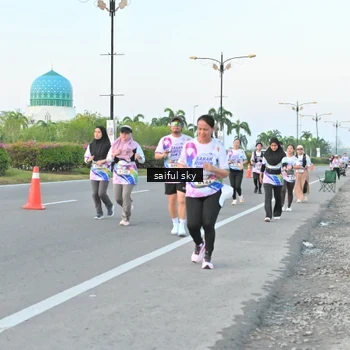 Runner Photo 6070744