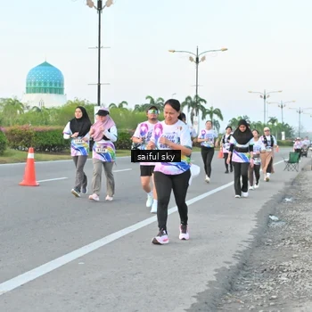 Runner Photo 6070753