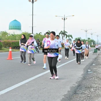 Runner Photo 6070754