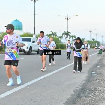 Runner Photo 6070765
