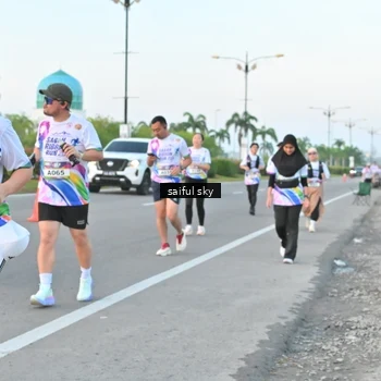 Runner Photo 6070767