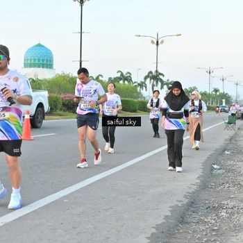 Runner Photo 6070771
