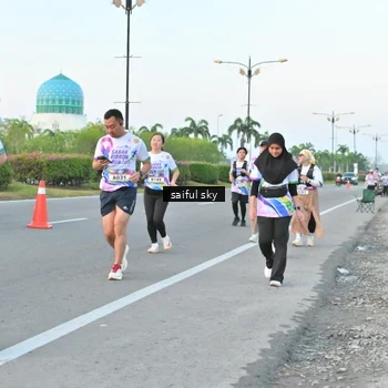 Runner Photo 6070773