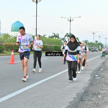 Runner Photo 6070781