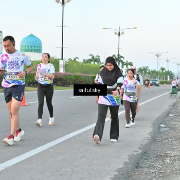 Runner Photo 6070787