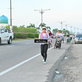 Runner Photo 6070831