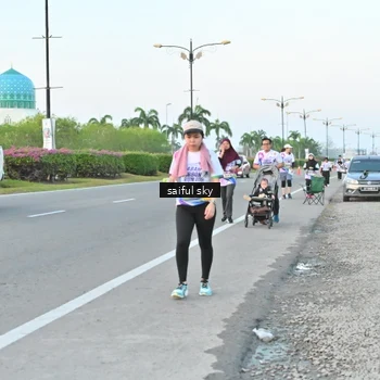 Runner Photo 6070834