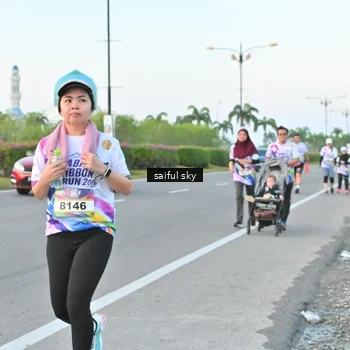 Runner Photo 6070844