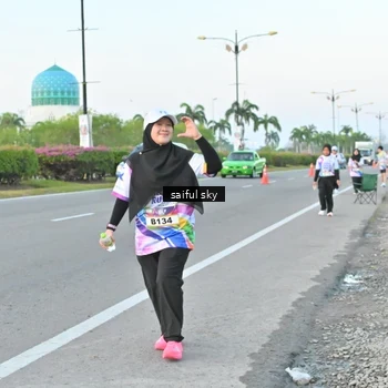 Runner Photo 6070914