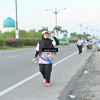 Runner Photo 6070917