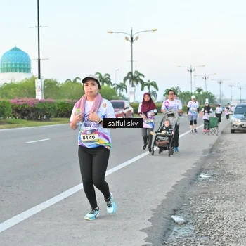 Runner Photo 6070925