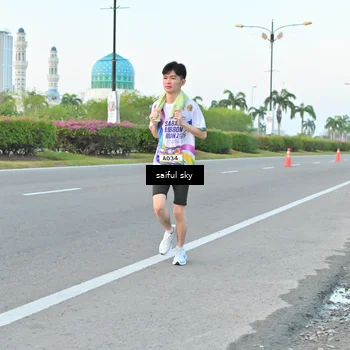 Runner Photo 6070953