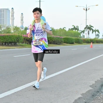 Runner Photo 6070957