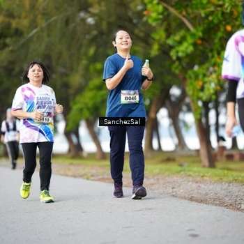 Runner Photo 6070995