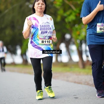 Runner Photo 6071007