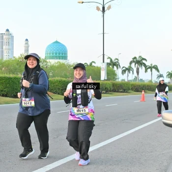 Runner Photo 6071009