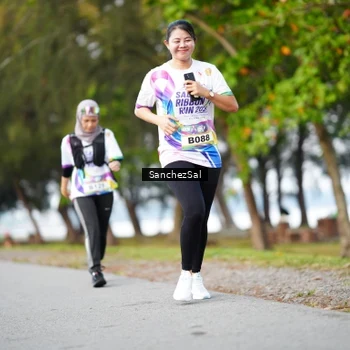 Runner Photo 6071017