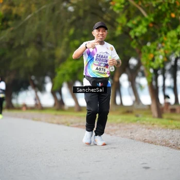 Runner Photo 6071021