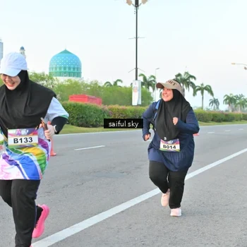 Runner Photo 6071031