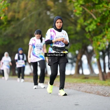 Runner Photo 6071037